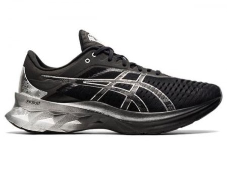 ASICS | WOMEN'S NOVABLAST PLATINUM - Black/Pure Silver