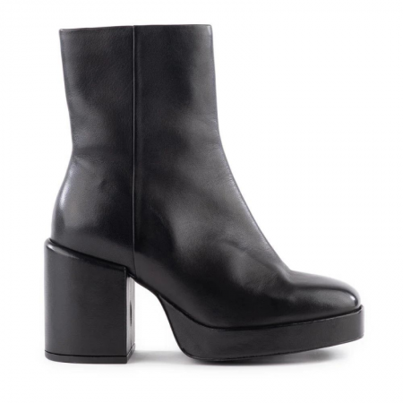 Seychelles | For Women | Sweet Lady Boot-Black